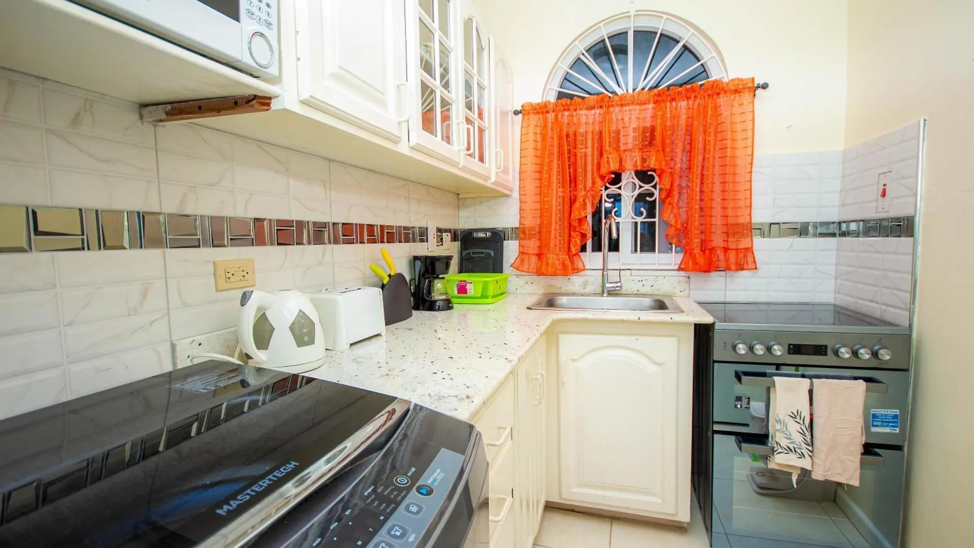 Ocho Rios Columbus Heights Secluded Luxurious Studio Sky Castles Ocean View Apartment