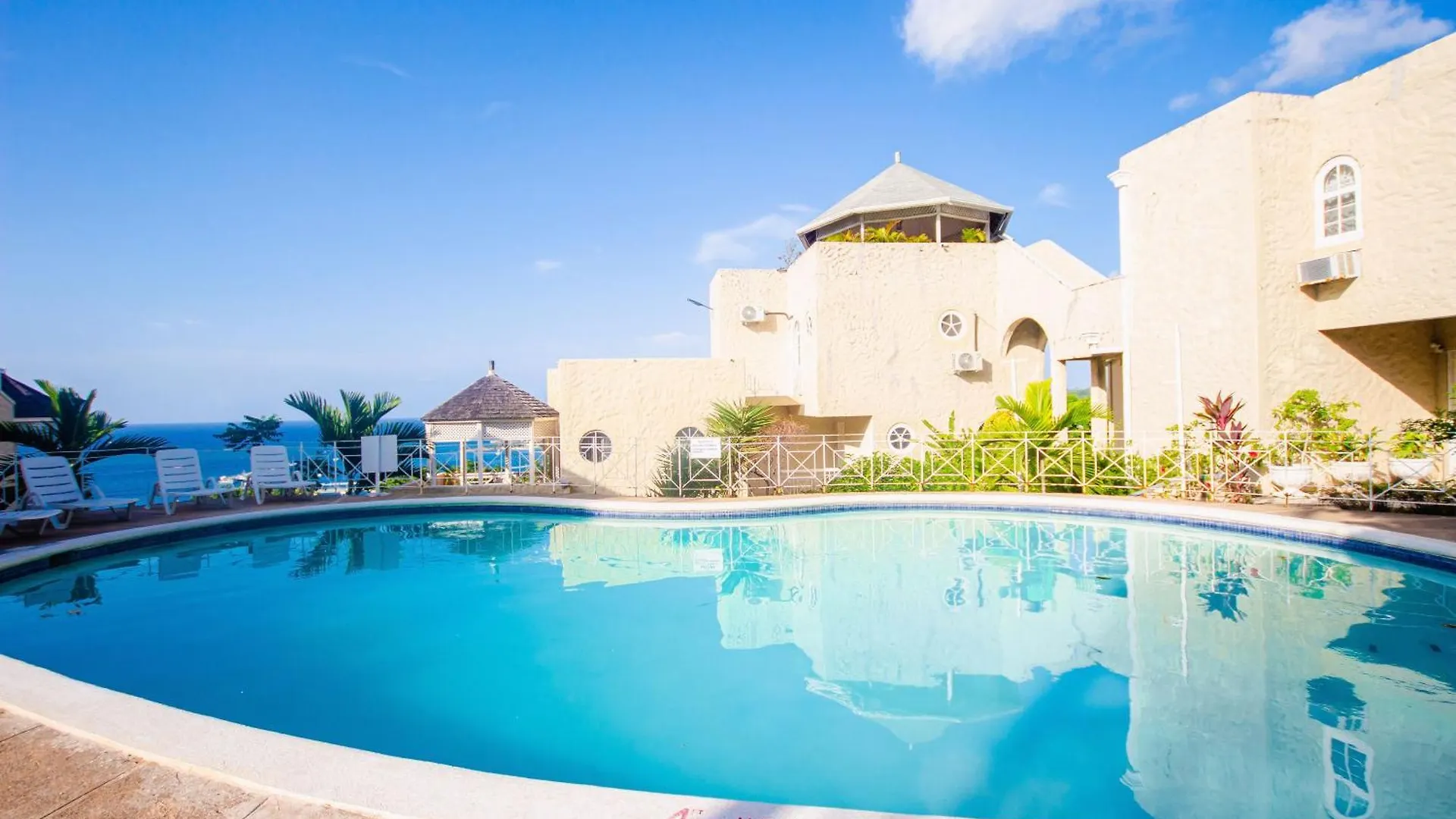 Ocho Rios Columbus Heights Secluded Luxurious Studio Sky Castles Ocean View Apartment Jamaica